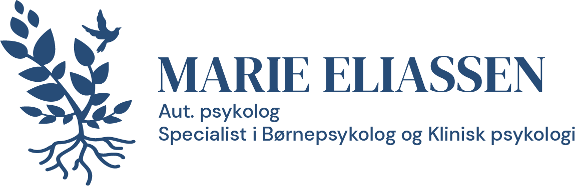 Marie Eliassen logo udkast fugl 1